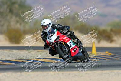 media/Dec-05-2024-Racers Edge (Thu) [[e102e0690b]]/2-A Group/Session 1 Turn 5/